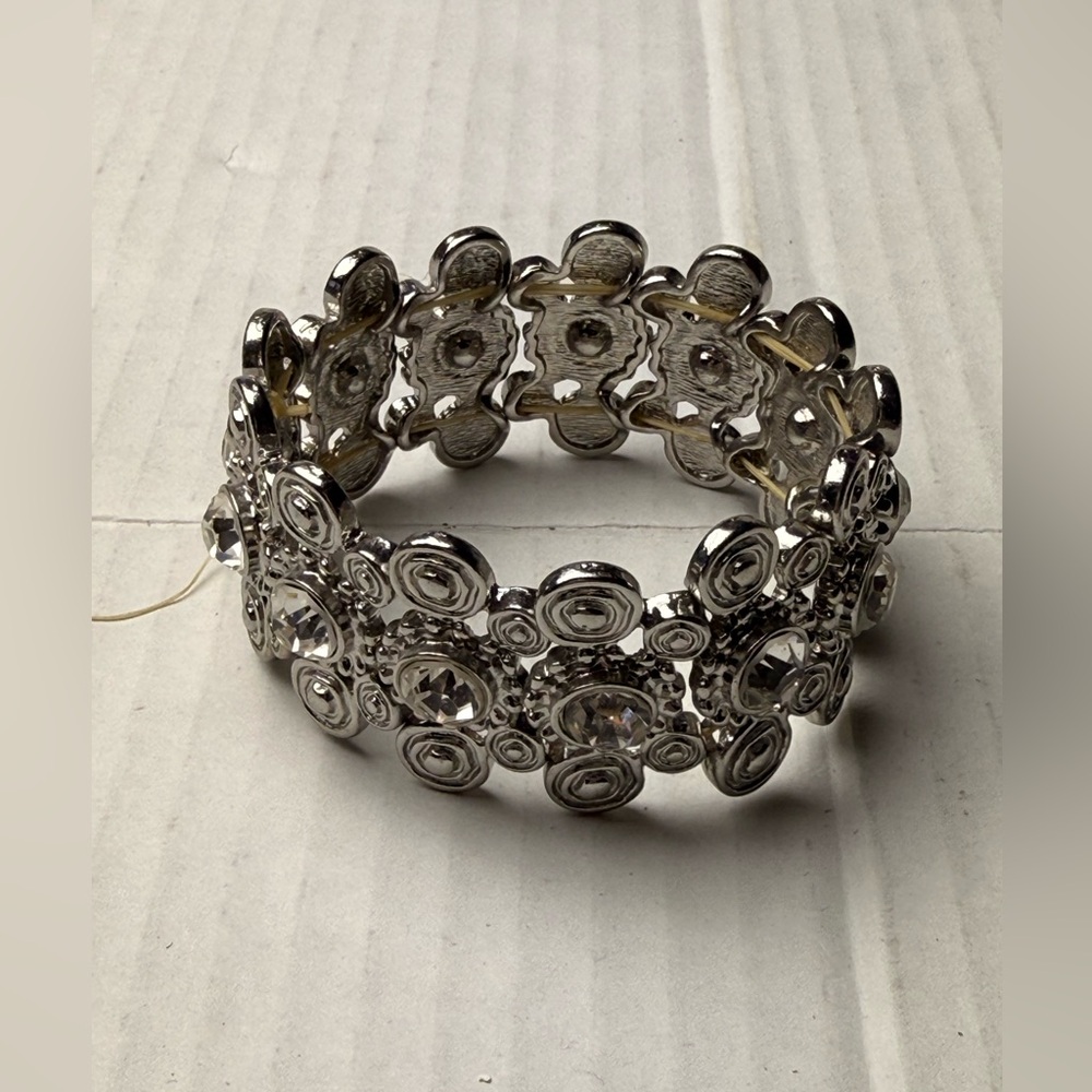 Vintage Bracelet Stretchy Rhinestone‎ Crystal Silver Tone Thick Party Sparkling